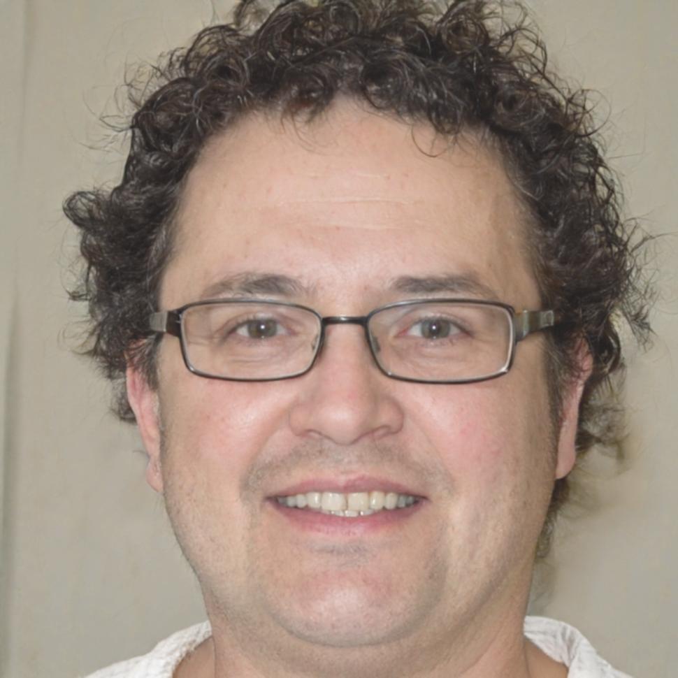 Дмитрий Волков, директор по развитию программ